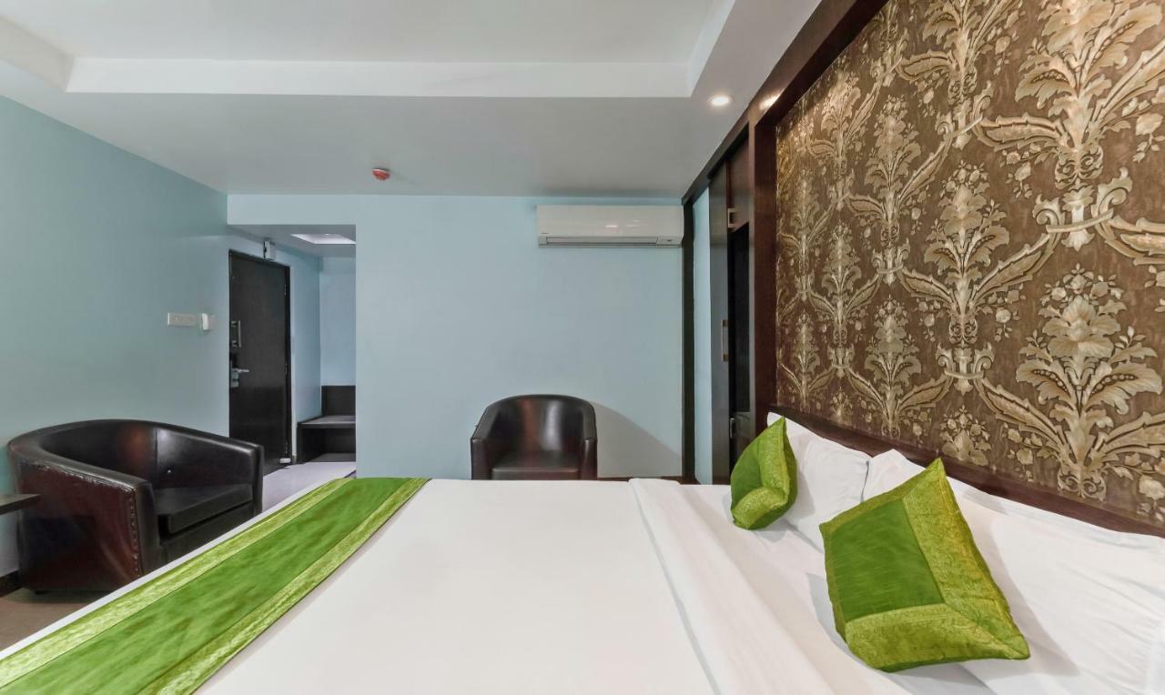 Oyo 3811 Geetanjali Regency Hotell Calcutta Exteriör bild