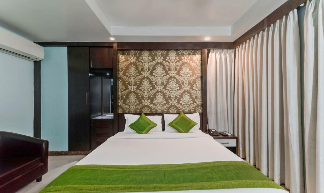 Oyo 3811 Geetanjali Regency Hotell Calcutta Exteriör bild