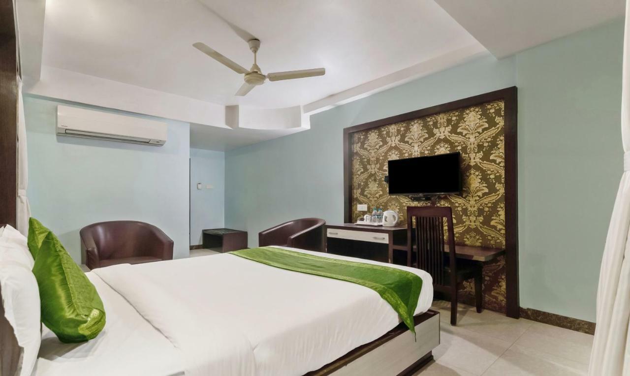 Oyo 3811 Geetanjali Regency Hotell Calcutta Exteriör bild