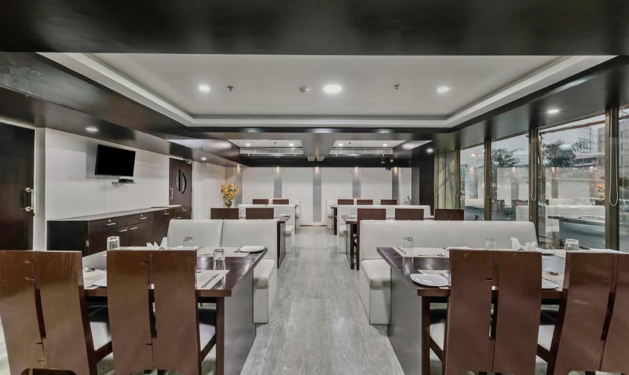 Oyo 3811 Geetanjali Regency Hotell Calcutta Exteriör bild