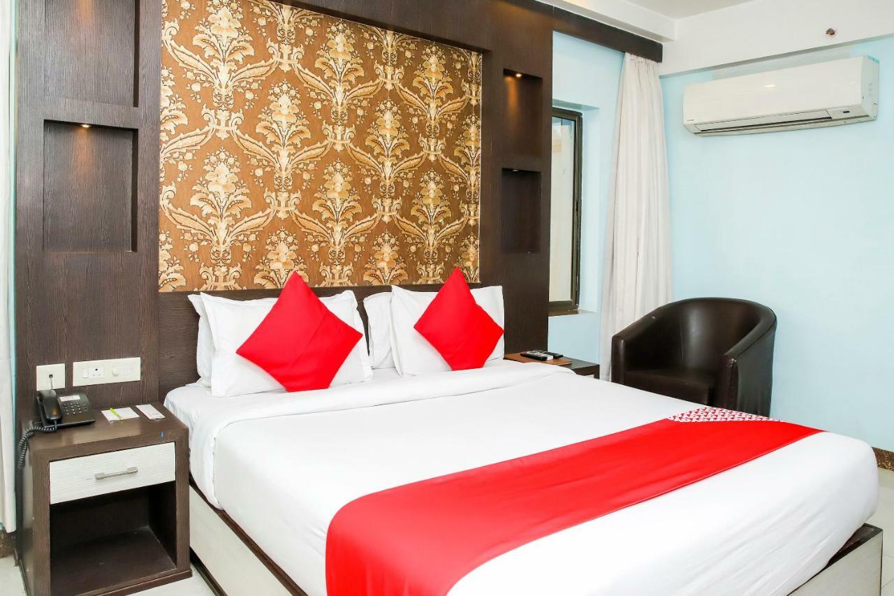 Oyo 3811 Geetanjali Regency Hotell Calcutta Exteriör bild